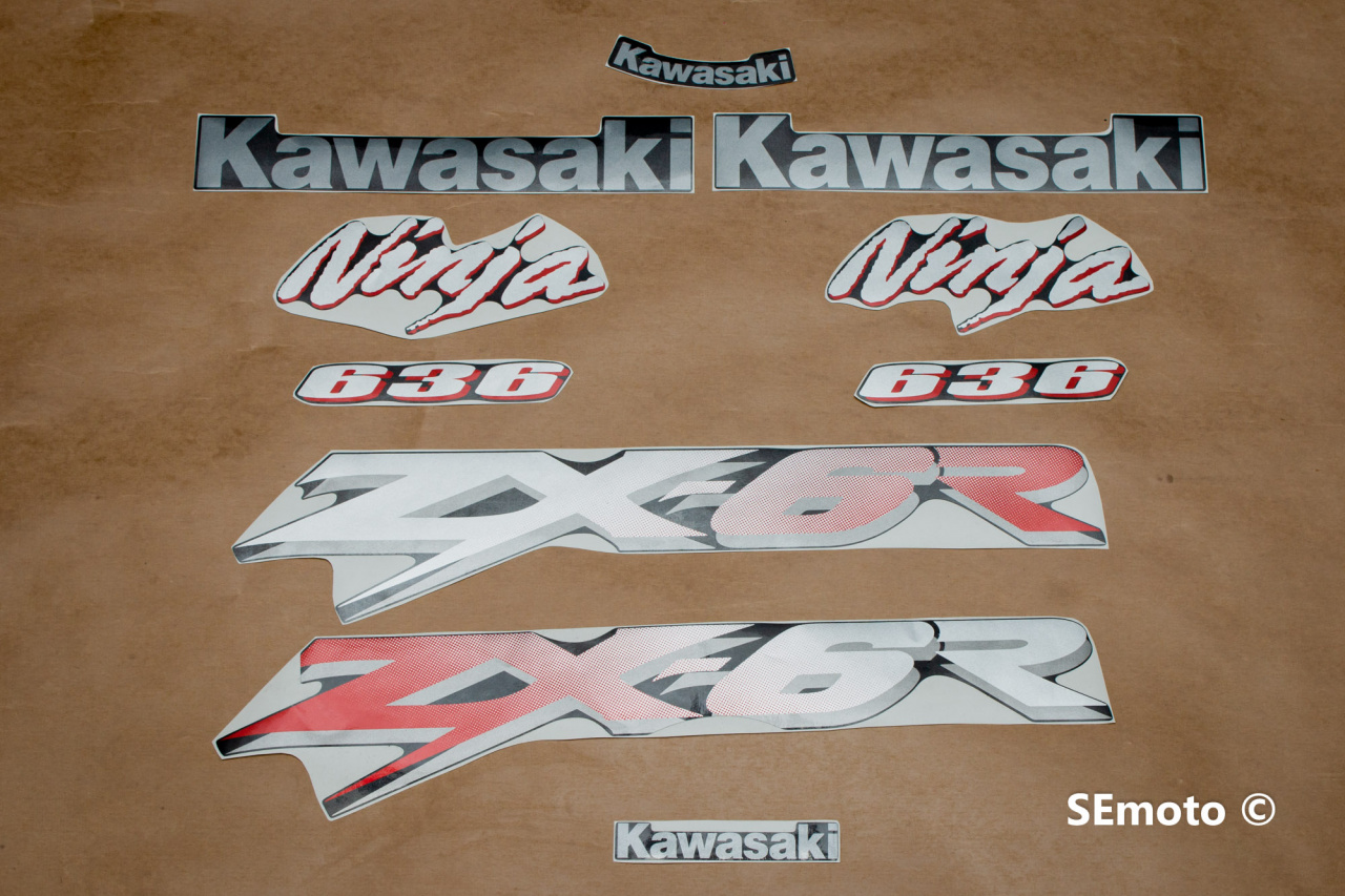 Kawasaki ZX-6R 2003 г. в. черный - фото2