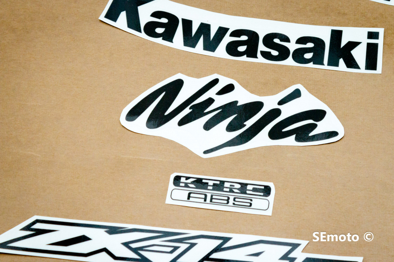 Kawasaki Ninja ZX-14R 2012 белый - фото4