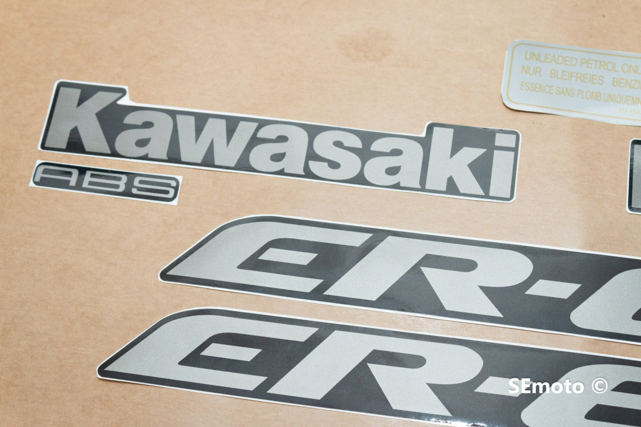 Kawasaki ER-6f 2006 г. в. черный мат
