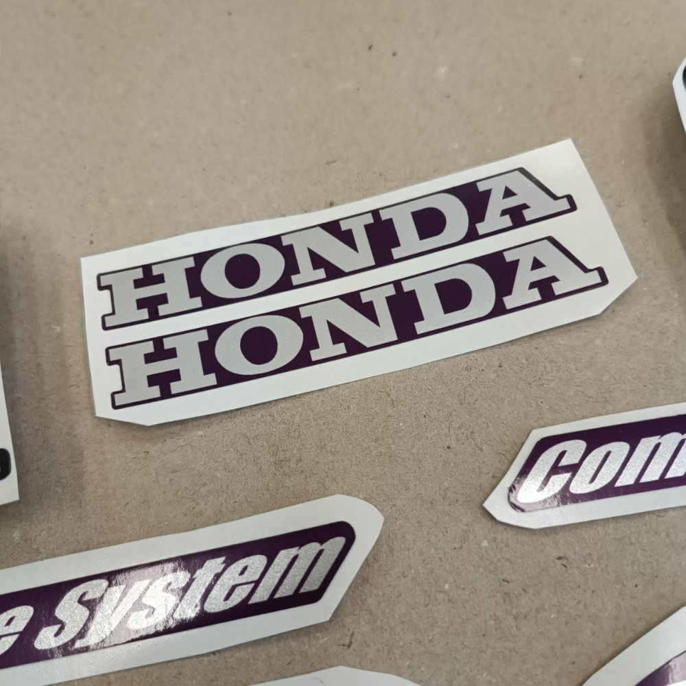 Honda Deauville NT650 2000-05 фиолетовый - фото4