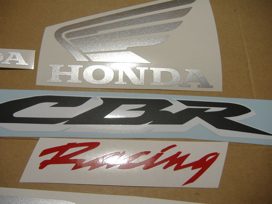 Honda CBR 600RR 2007 г. в. черно-серебристый- фото4