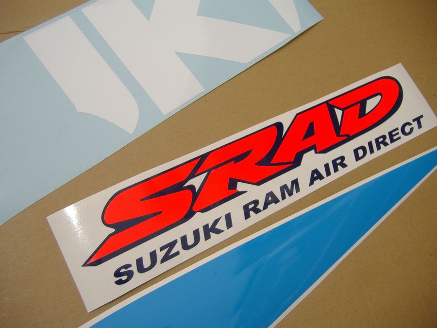 Suzuki GSX-R 600 1997 бело-синий