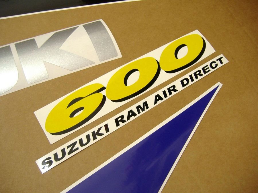 Suzuki GSX-R 600 1997 серо-синий - фото4