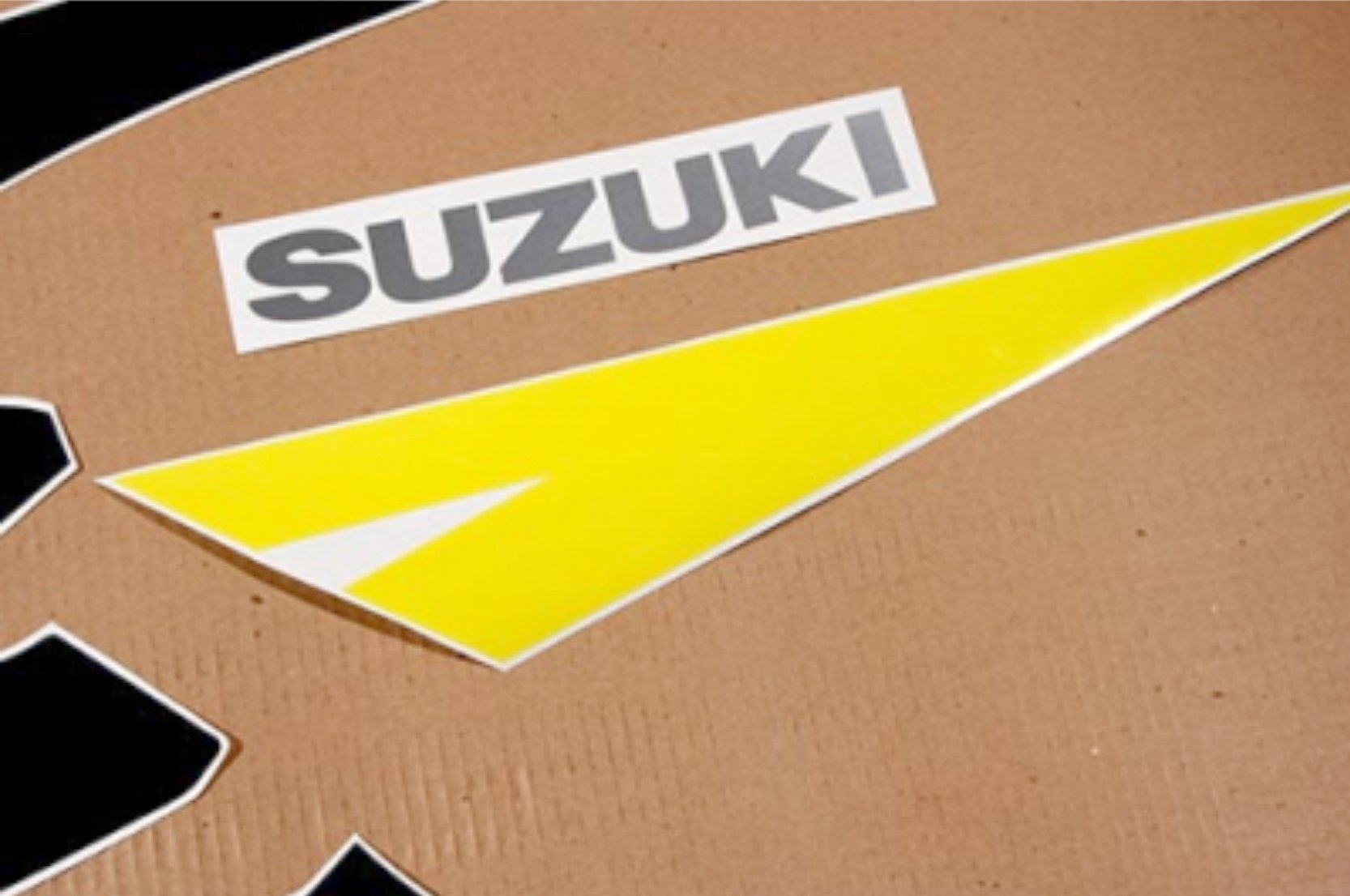 Suzuki GSX-R 600 2003 версия 2 желтый