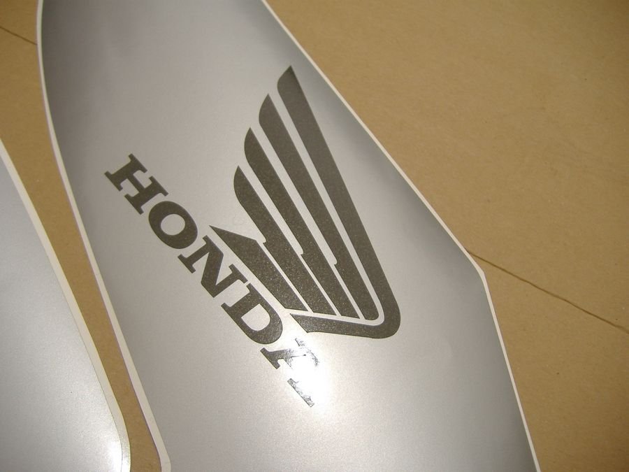 Honda CBR 600RR 2007 г. в. ,бело-черный- фото3