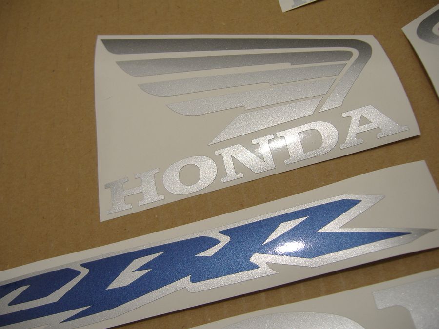 Honda CBR 600RR 2003 г. в. синий