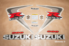 Suzuki GSX-R 600 2006 серебро/белый- фото2