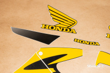 Honda CBR 600 F4 1999 серебристо-черно-желтый- фото9
