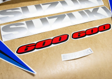 Suzuki GSX-R 600 2006 бело-синий- фото10