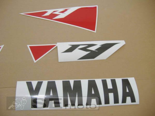 Yamaha YZF-R1 2010 белый- фото3