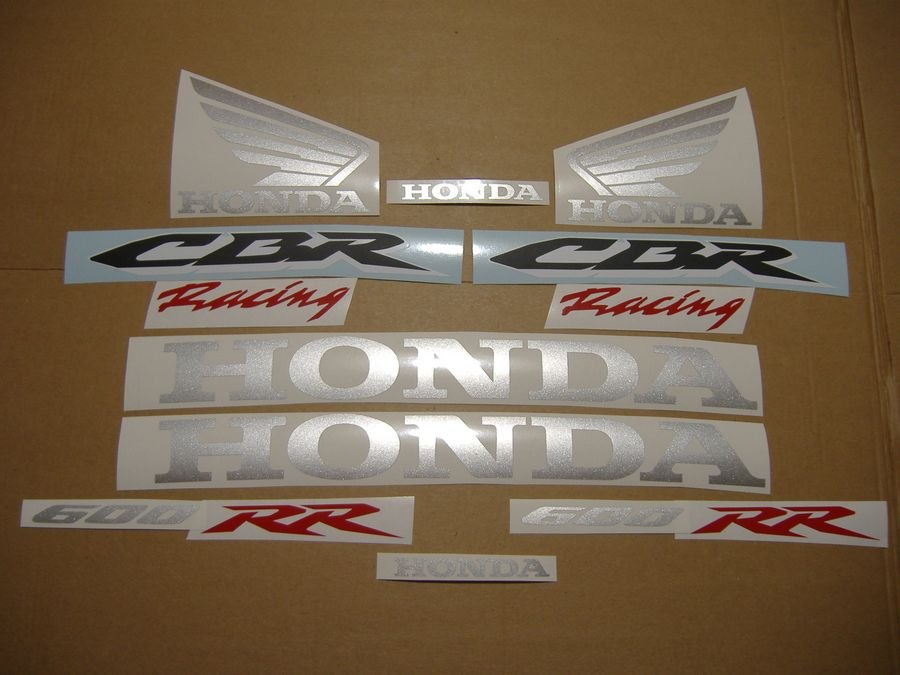Honda CBR 600RR 2007 г. в. черно-серебристый
