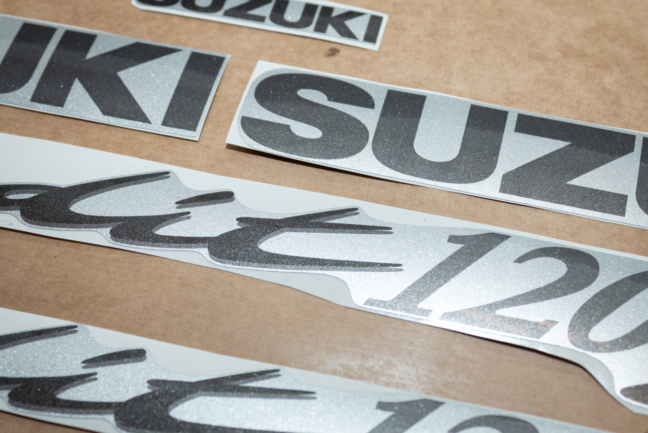 Suzuki Bandit 1200s серебристый - фото5