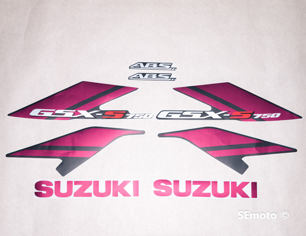 Suzuki GSX-S 75 2016 черный 